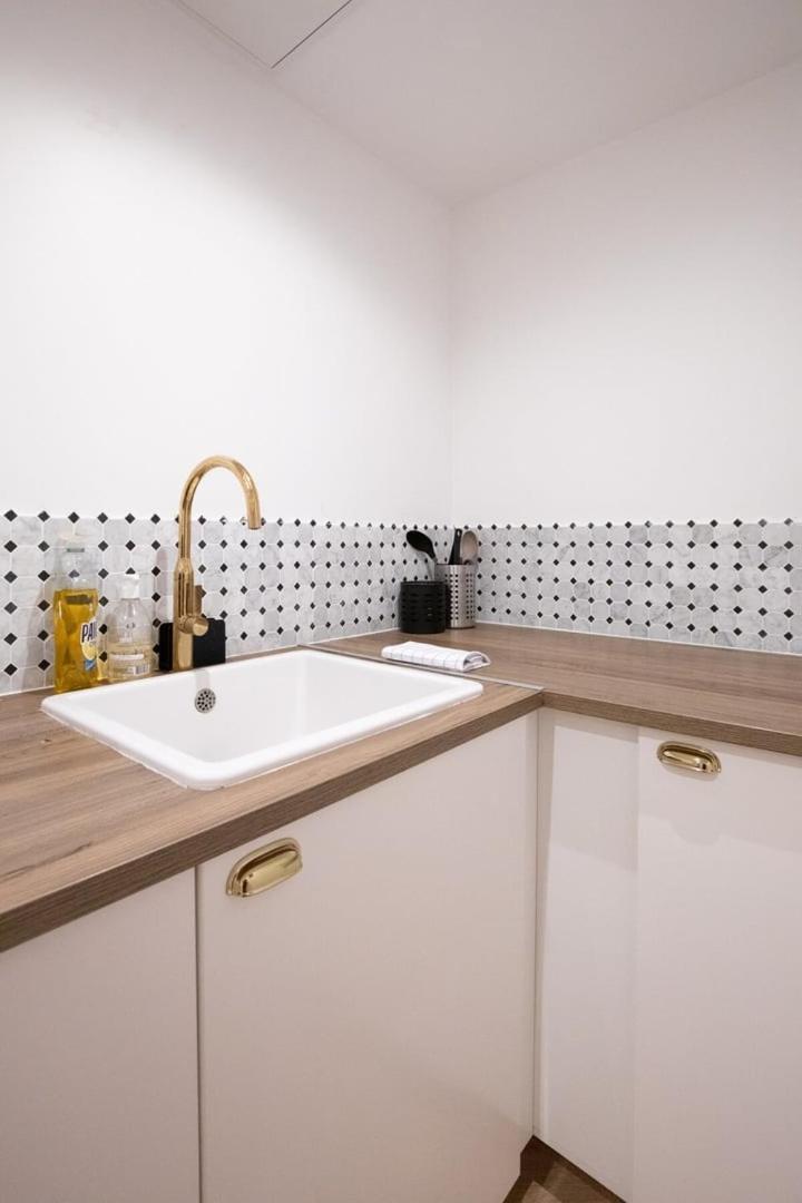 Appartement Charmant Proche De L'Arc Triomphe -2P Paříž Exteriér fotografie